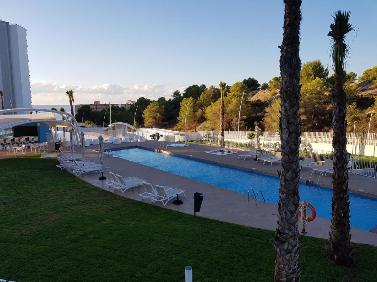 Romero Apartments-Sunset Waves-Benidorm Luaran gambar