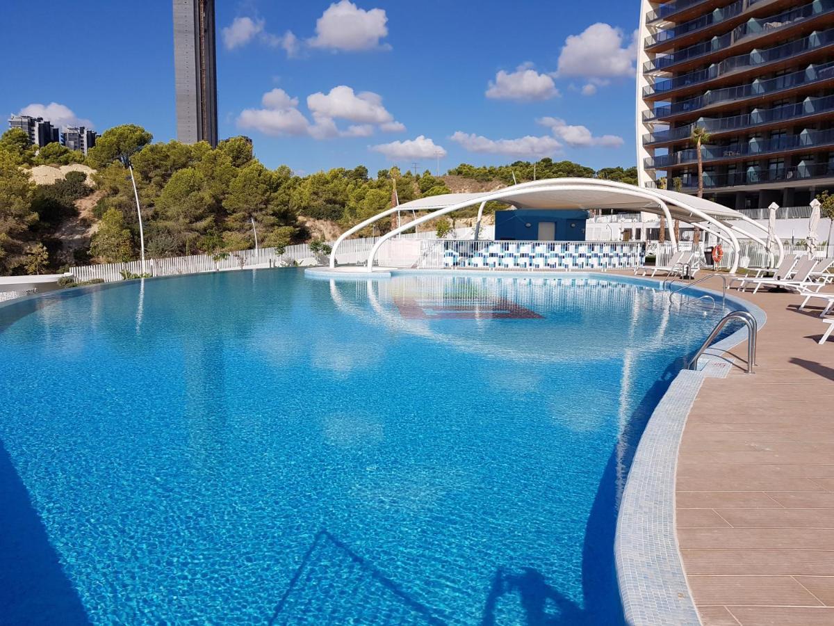 Romero Apartments-Sunset Waves-Benidorm Luaran gambar