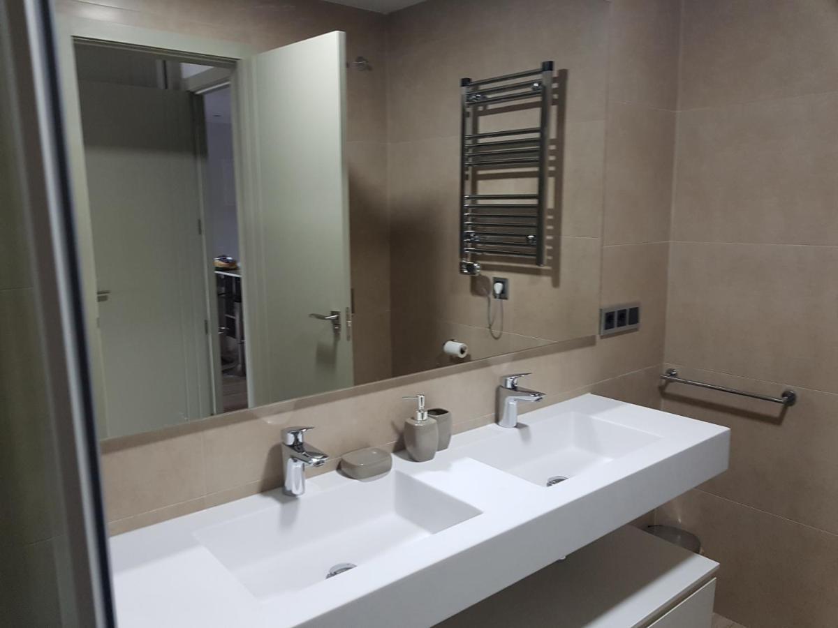 Romero Apartments-Sunset Waves-Benidorm Luaran gambar