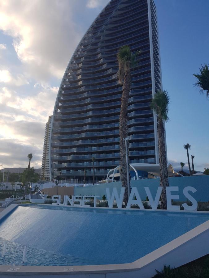 Romero Apartments-Sunset Waves-Benidorm Luaran gambar